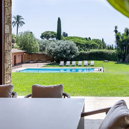 Mediterranean Sea & Golf Paradise